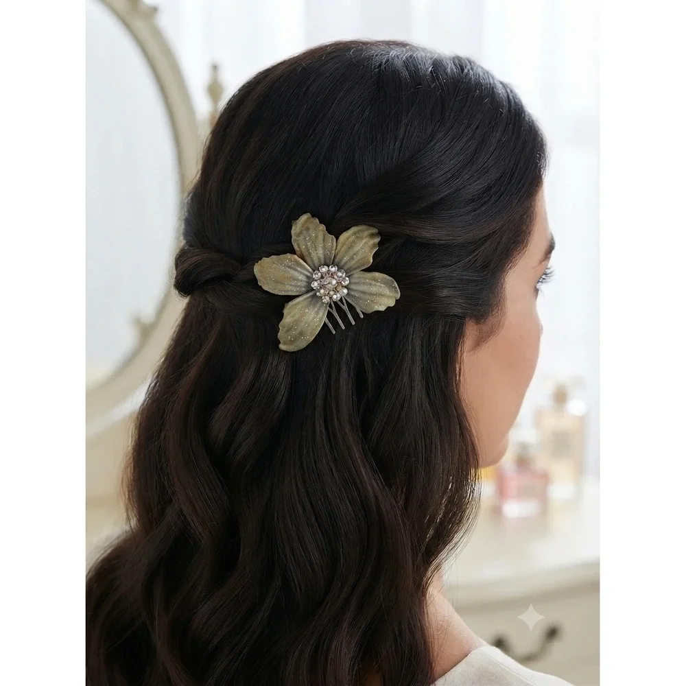 Vintage Style Sage Green Iridescent Flower Hair Comb AB Rhinestone Crystal 2.75